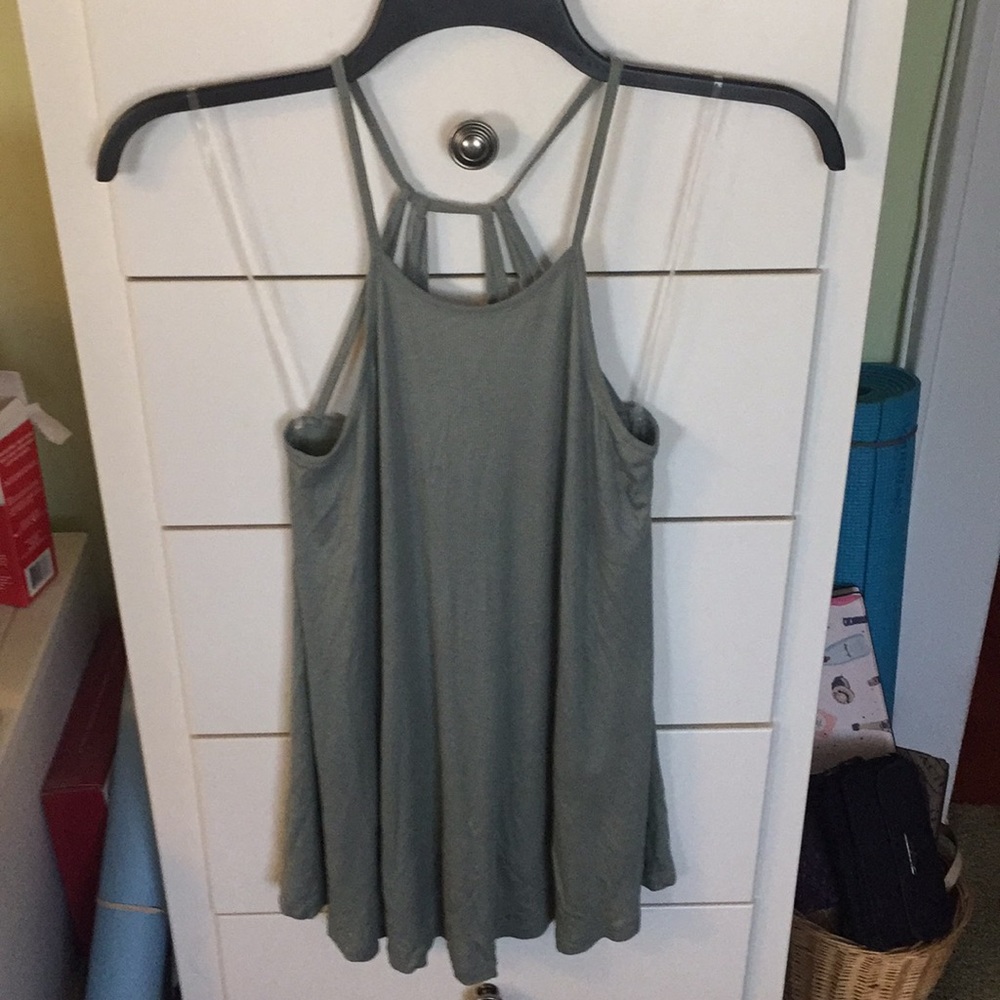 Oversized high neck tank